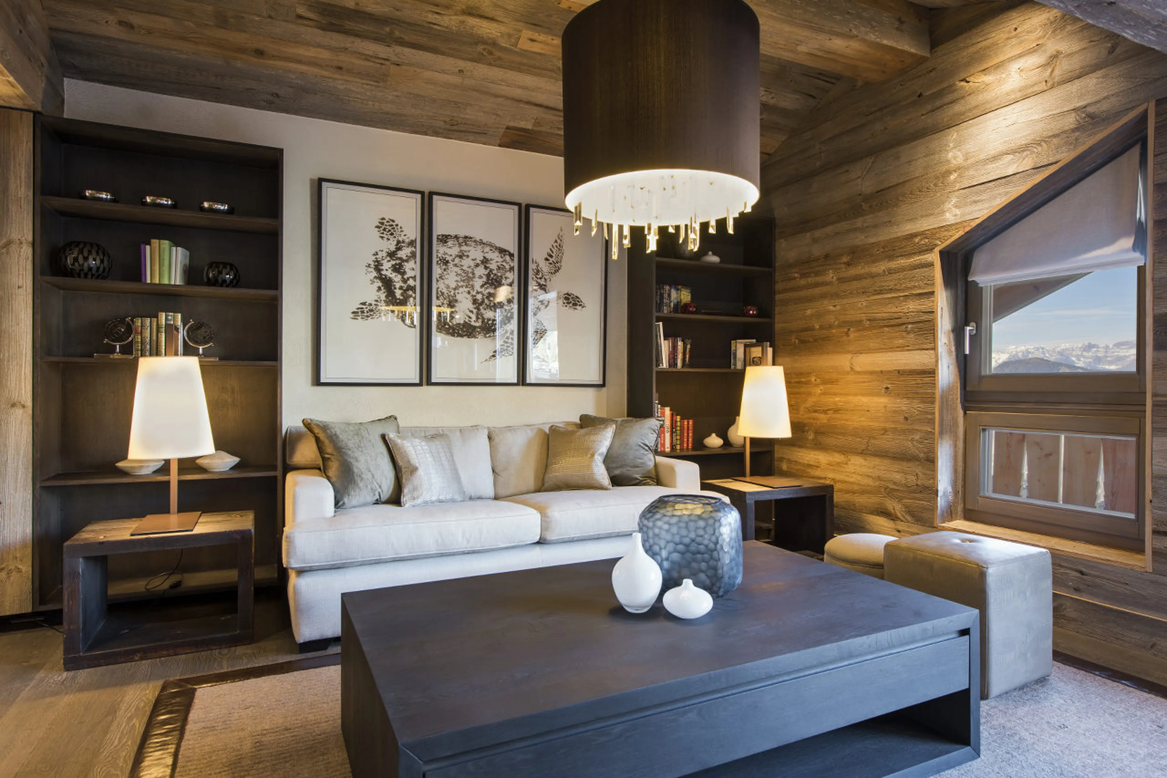 Lounge area of master bedroom in he Lodge in Verbier