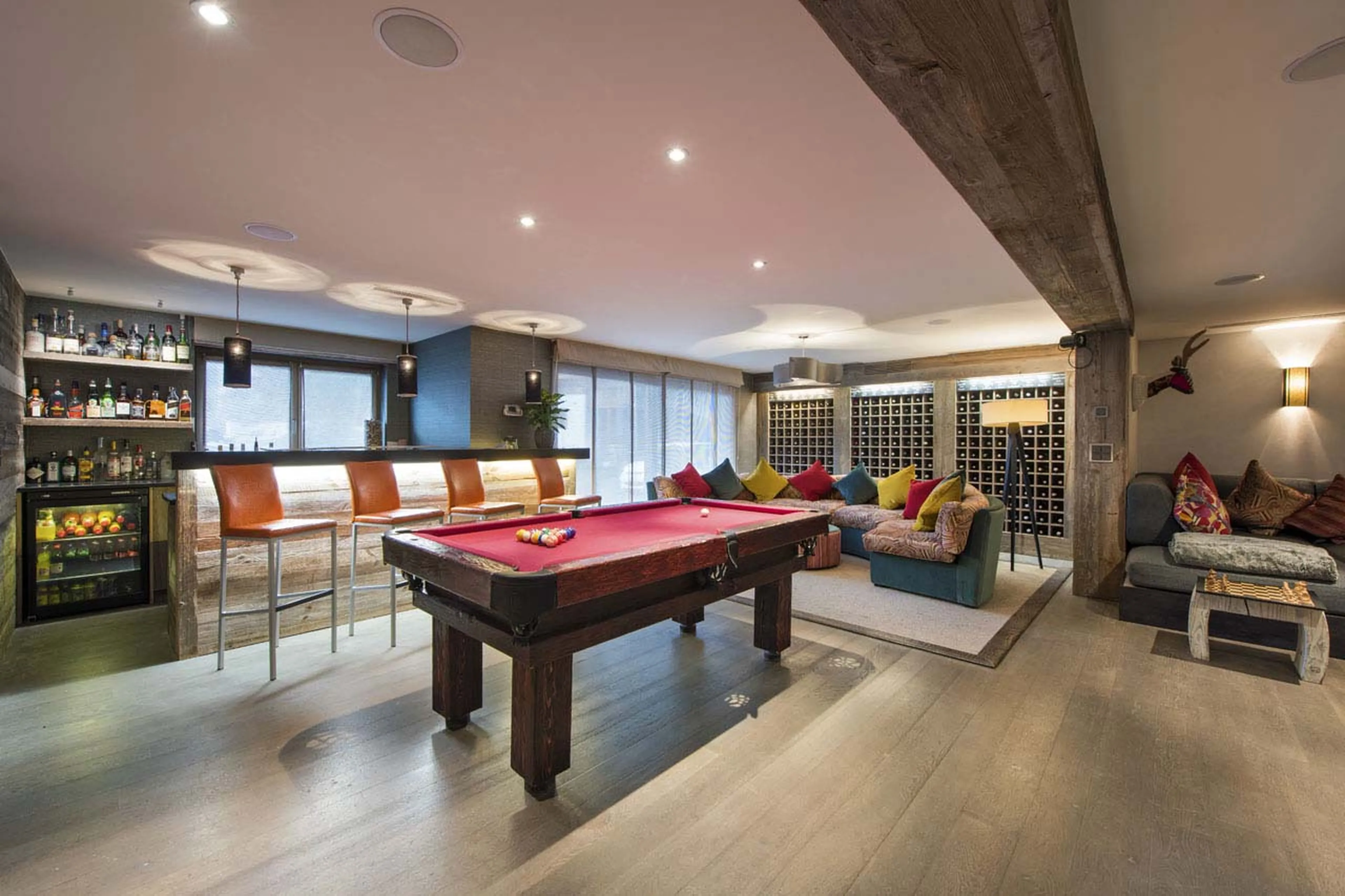 Pool table in he Lodge in Verbier