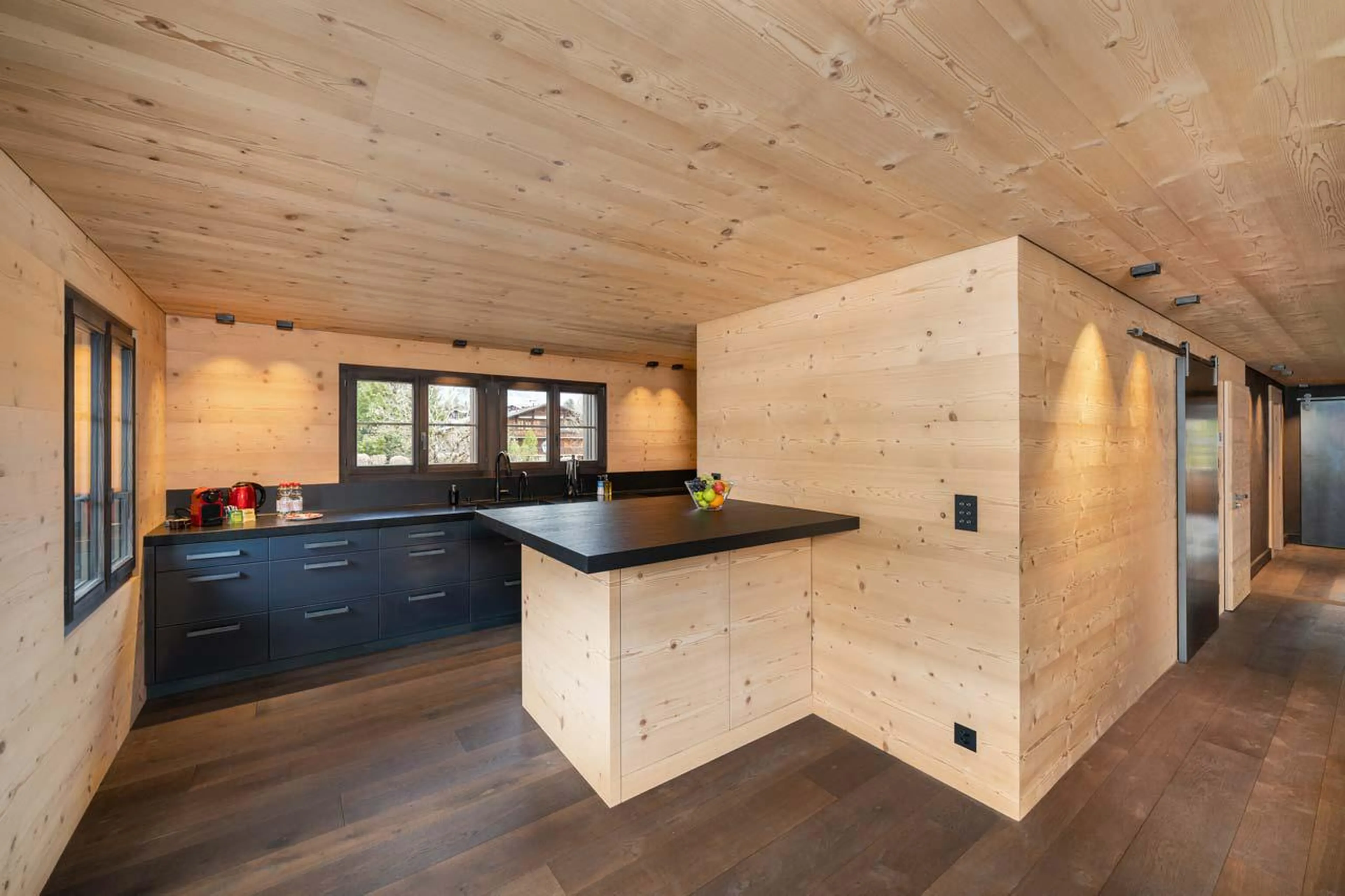 Open-plan kitchen at Apartment Eggli in Gstaad
