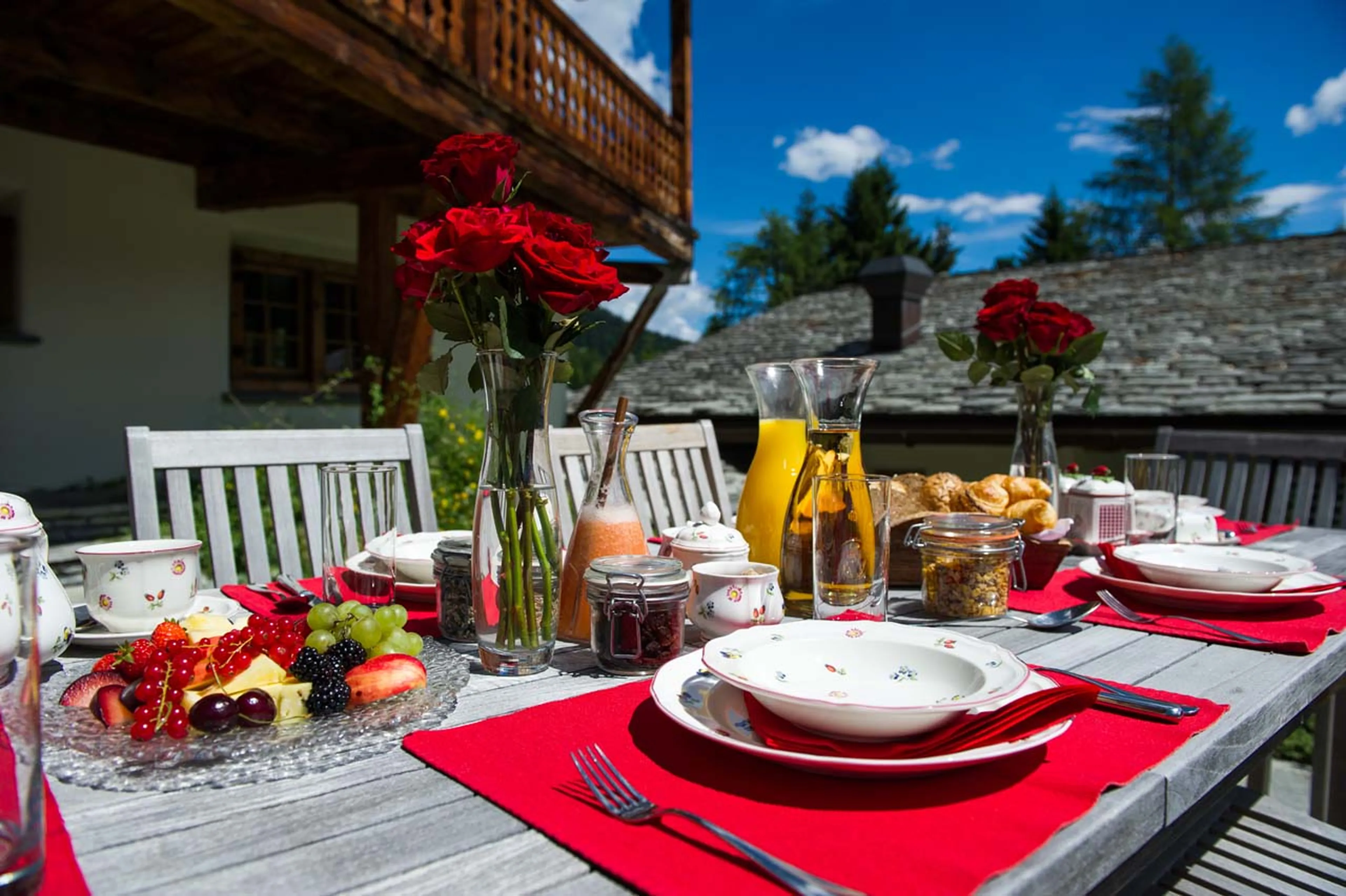 Dining on the terrace at Tivoli Lodge in Davos