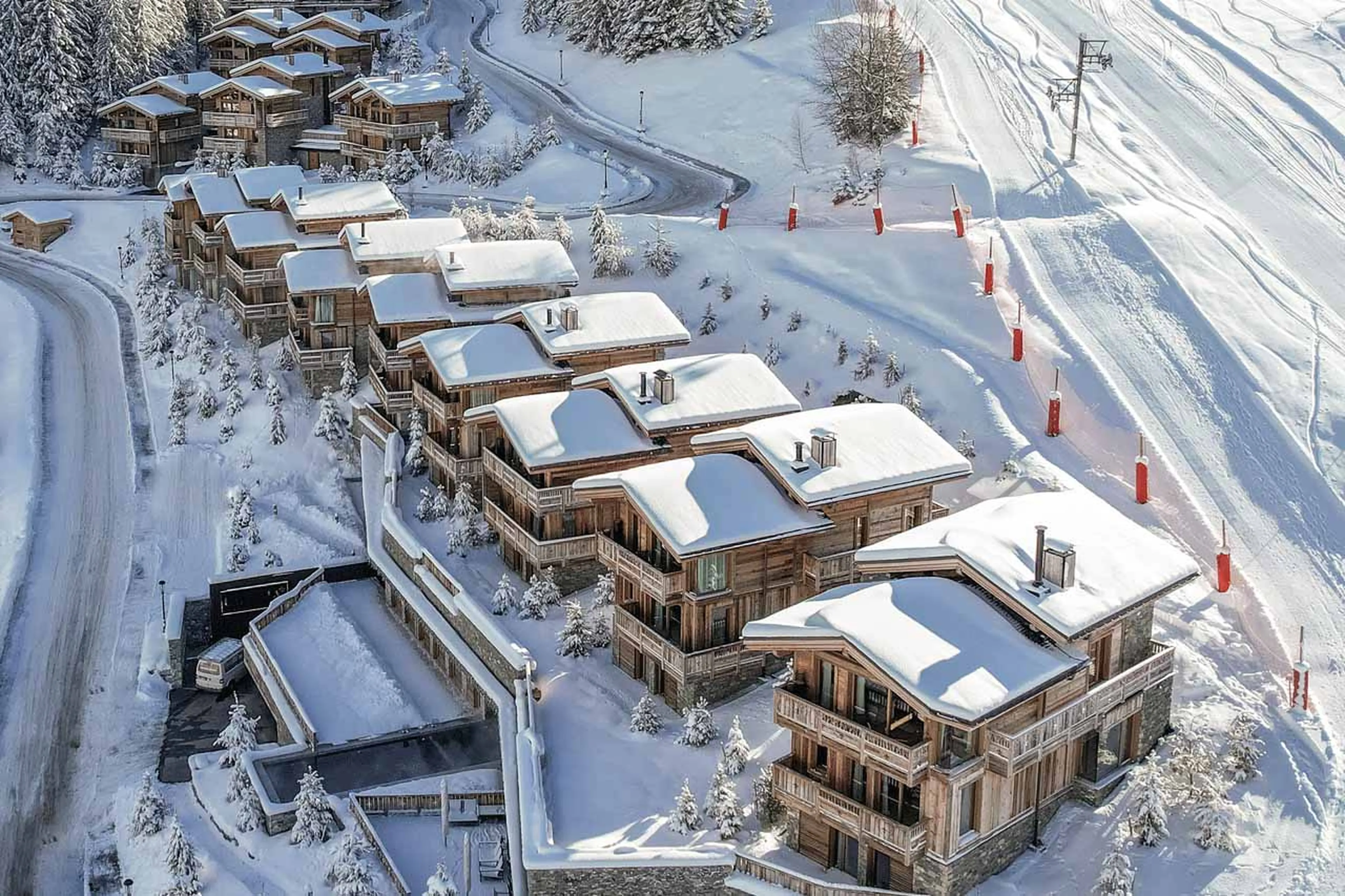 Aerial view of Ultima Courchevel Belvedere in Courchevel 1650