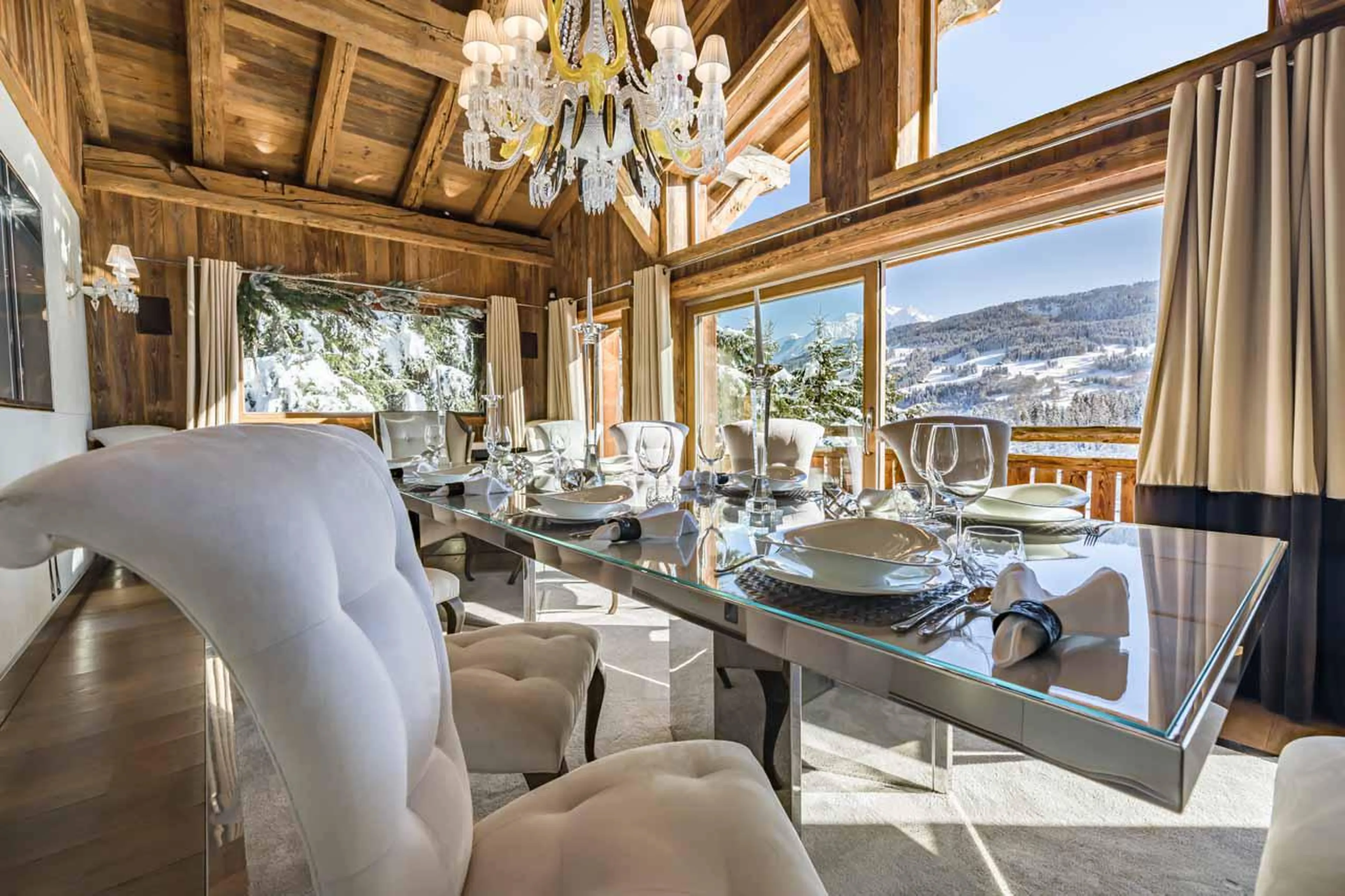Spectacular glass dining table at Ultima Megeve