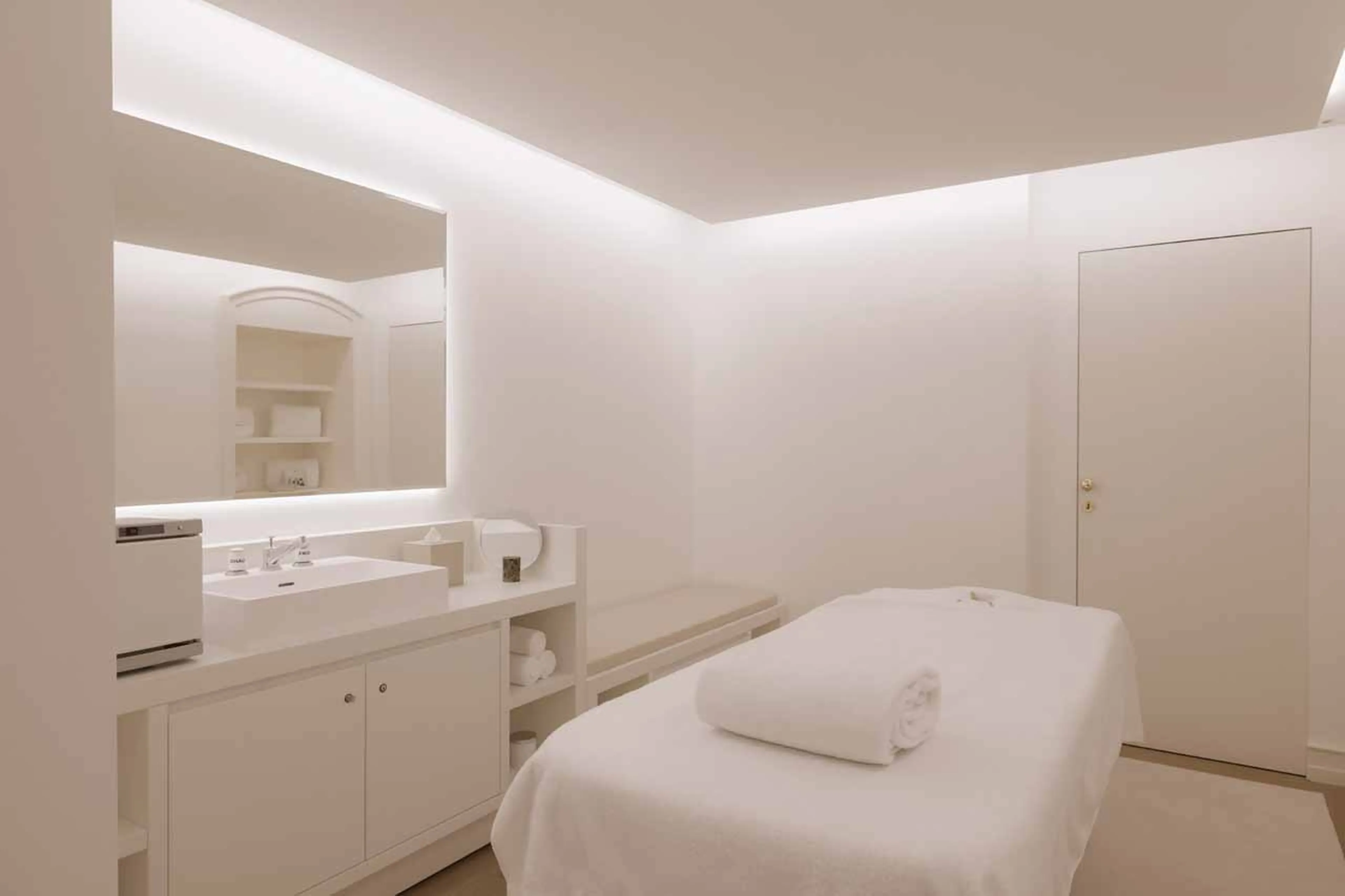 Massage room at Ultima Quai Wilson Six Bedroom Duplex Residence in Geneva