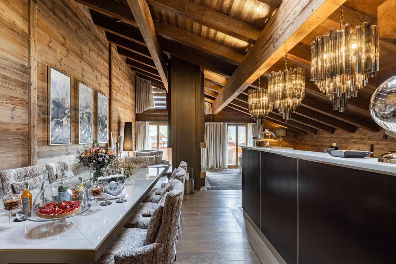 Gstaad Luxury Ski Chalets - Exclusive Ski Holidays | Leo Trippi