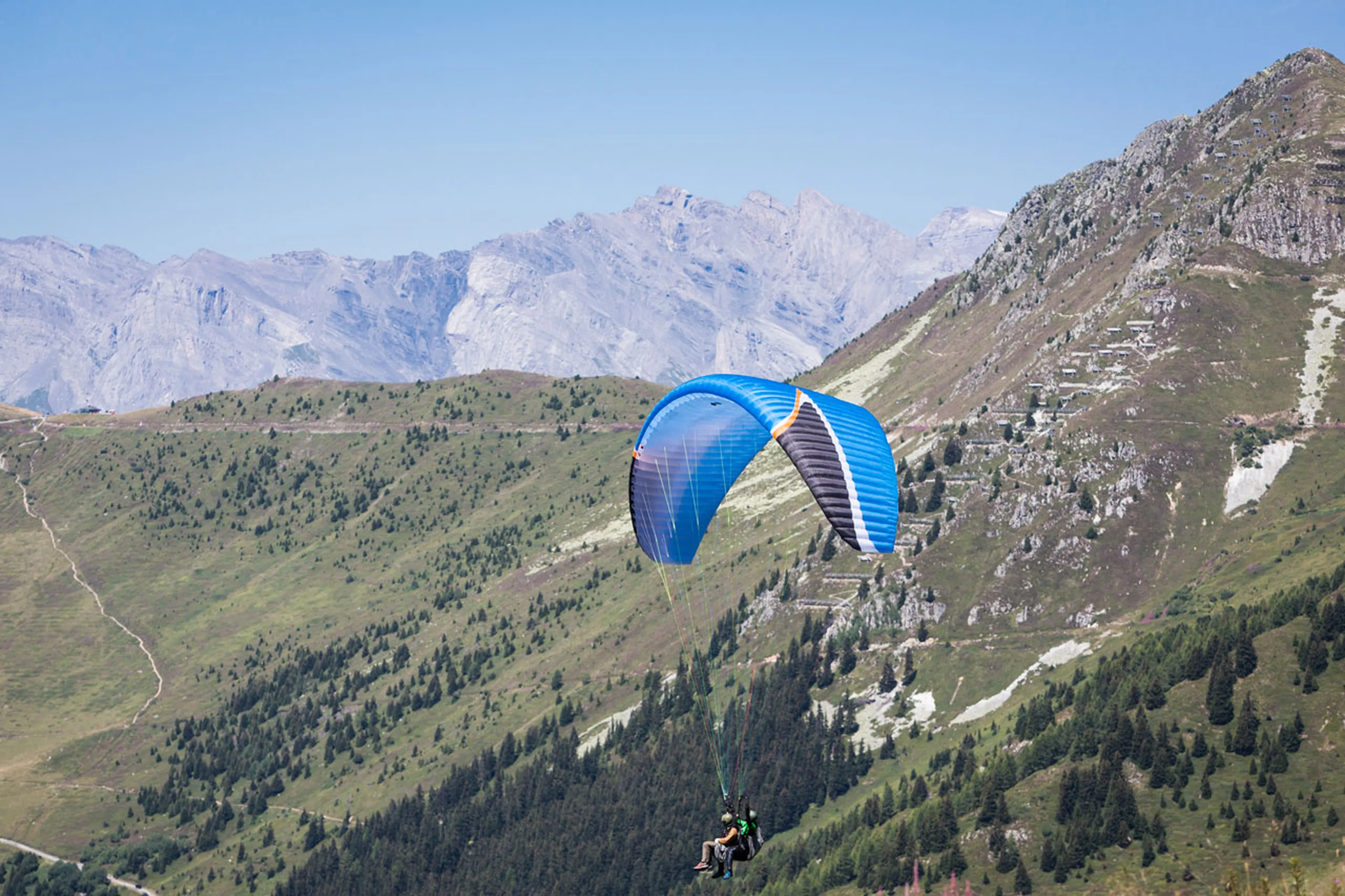Paragliding in Verbier in summer
