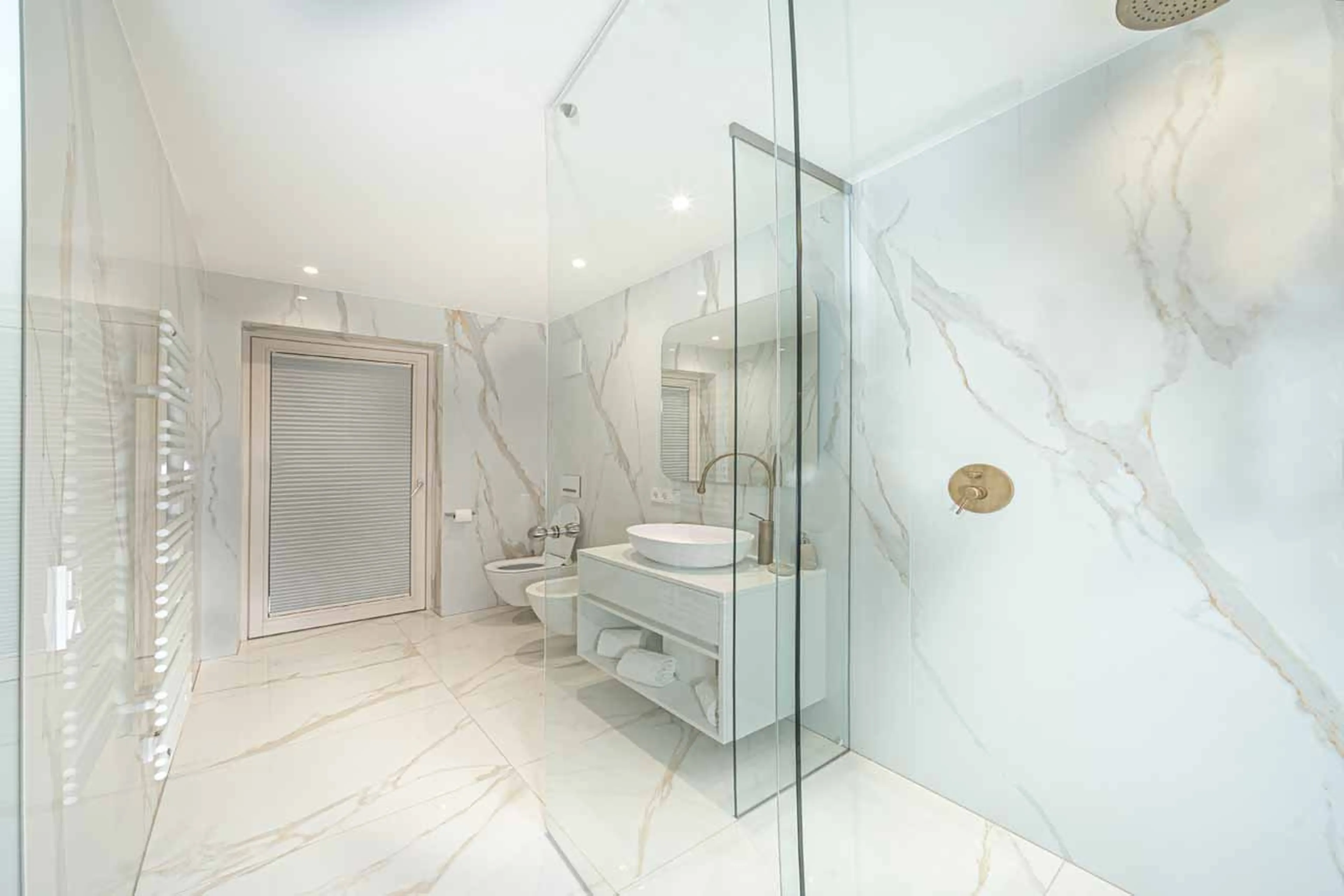 Shower room at Chalet Carolina in Val Gardena