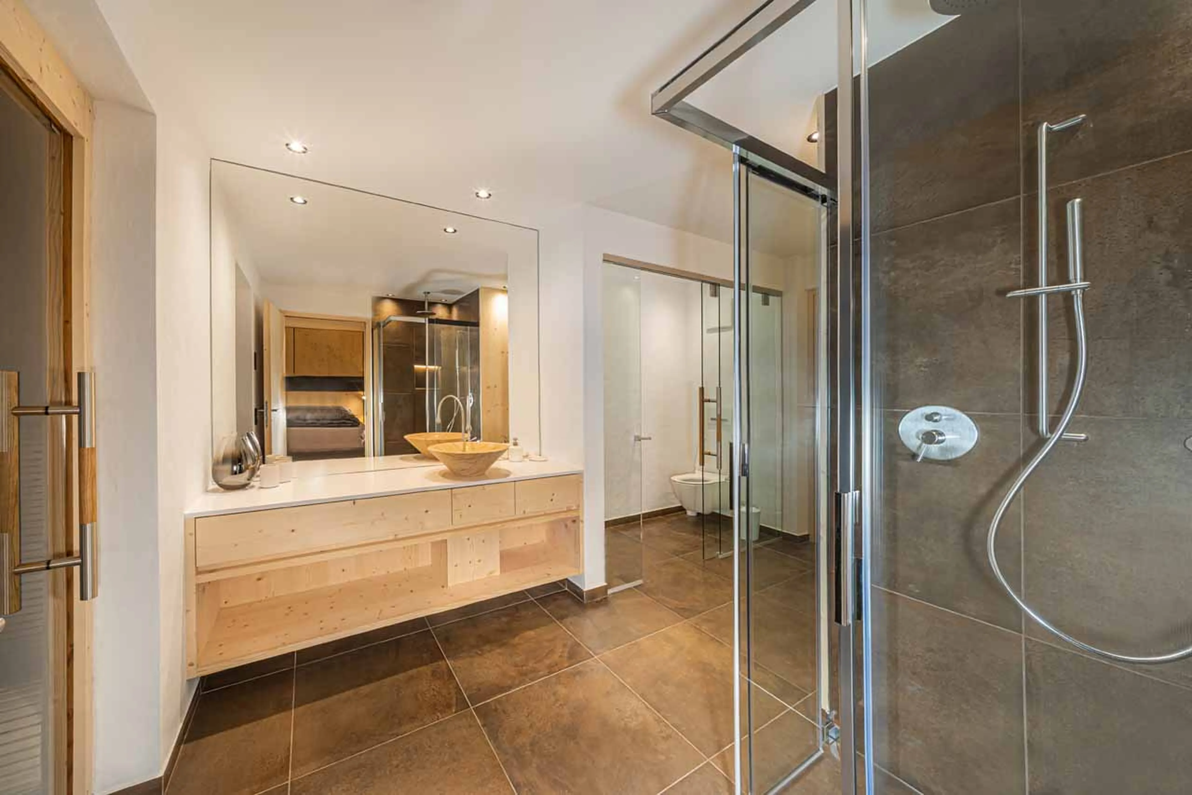 Shower room five at Chalet Carolina in Val Gardena