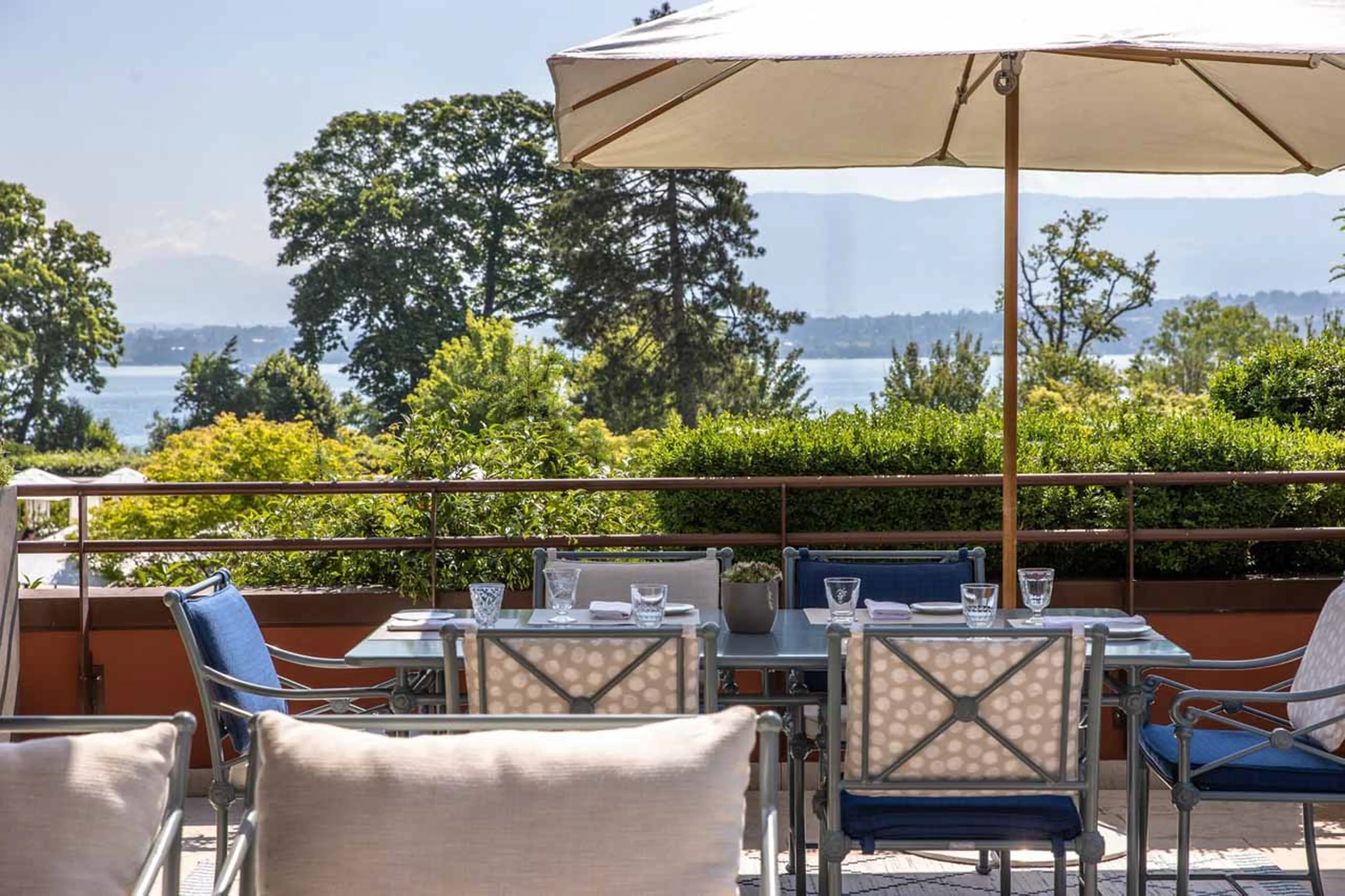 Le Loti terrace at Villa du Lac in Geneva