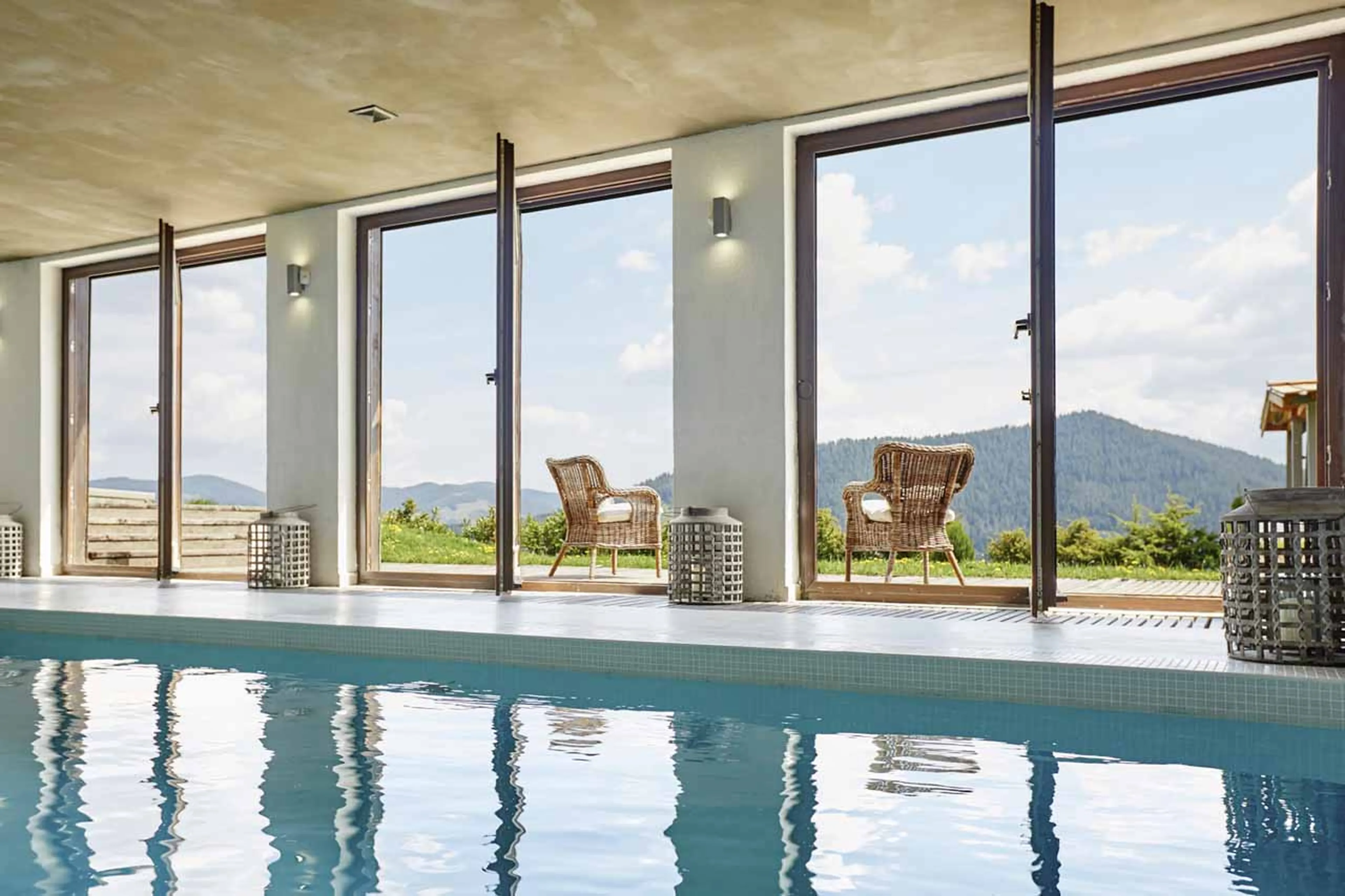 Spa with pool at Villa Gella in the Rhodope Mountains